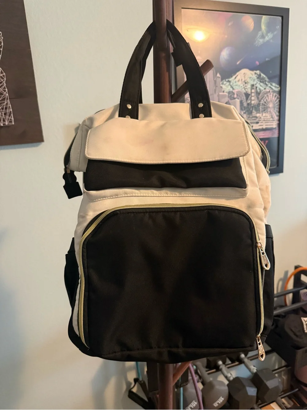 Unbranded Men's Black and Cream Two-Tone Backpack